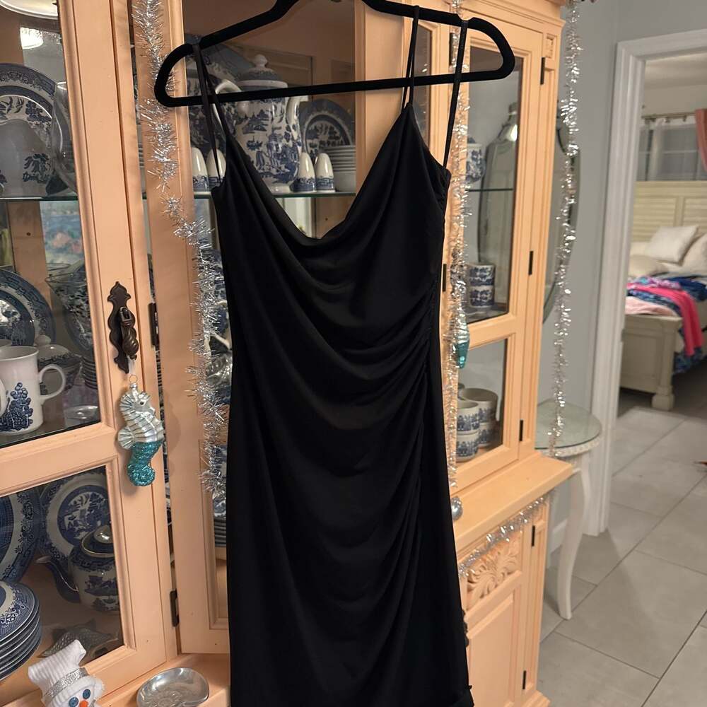 David Meister little black dress